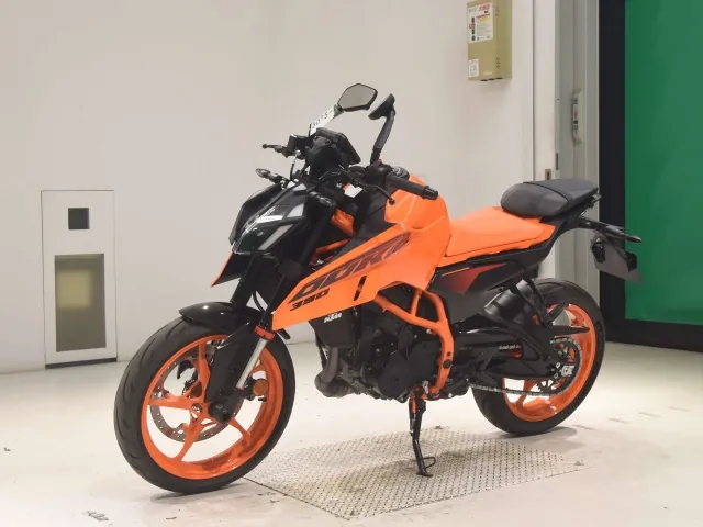 KTM 390 Duke 2025, black | orange, фото 4