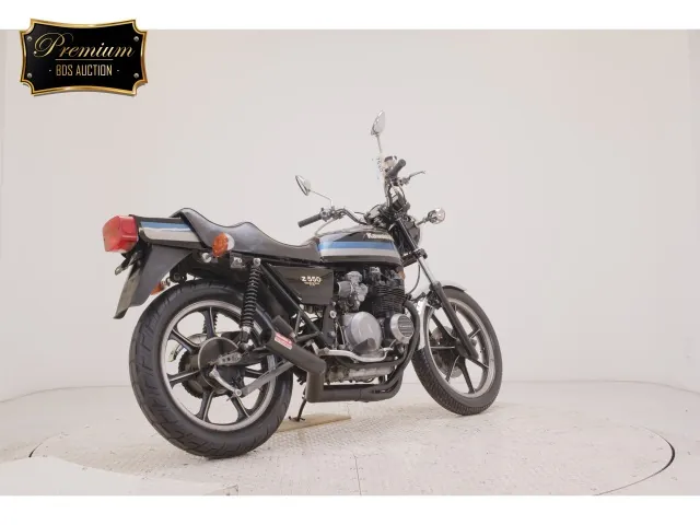 Kawasaki Z550 2026, чёрный, фото 5