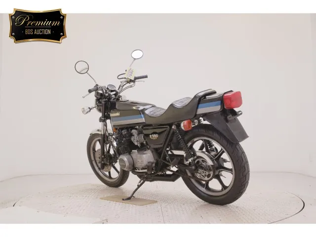 Kawasaki Z550 2026, чёрный, фото 6