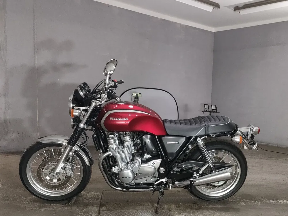 Honda CB1100F 2022, красный, фото 2