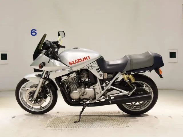 Suzuki GSX400S Katana 1992, серебристый, фото 2