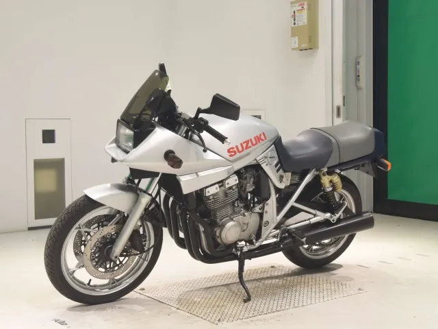 Suzuki GSX400S Katana 1992, серебристый, фото 4