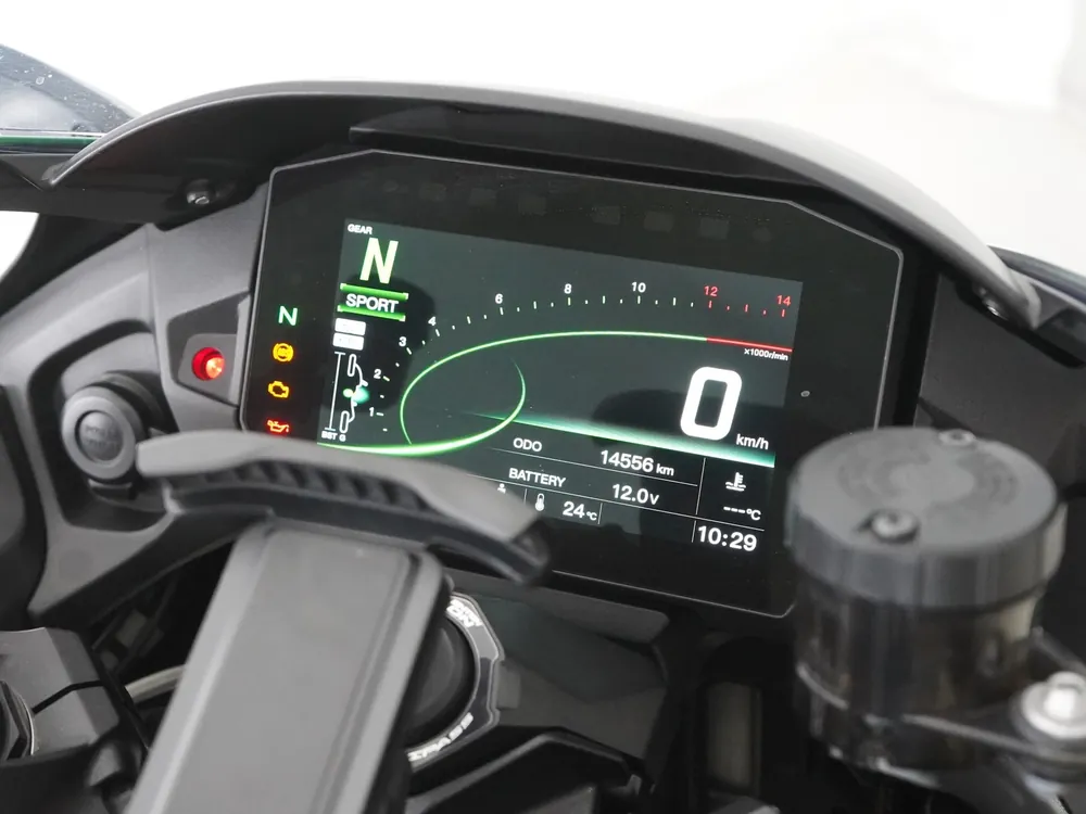Kawasaki Ninja H2 SX 2022, green / black, фото 3