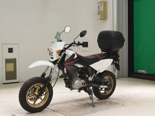 Honda XR100 Motard, white | black, фото 4