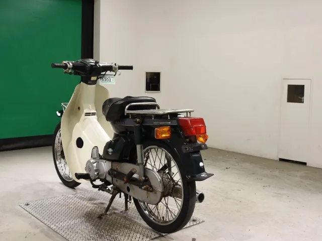 Honda Super Cub, зелёный, фото 6