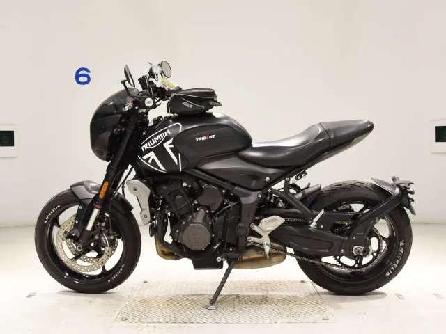 Triumph Trident 660 2022, matt black, фото 2
