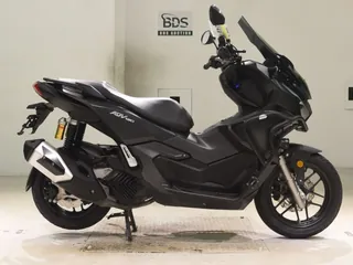 Honda ADV160 из Японии, фото 1