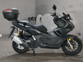 Honda ADV160 из Японии, фото 1