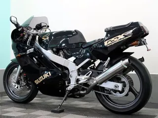 Suzuki GSX-R400 из Японии, фото 5