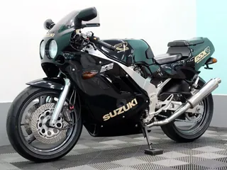 Suzuki GSX-R400 из Японии, фото 7