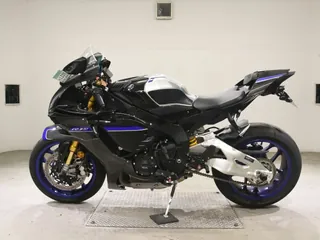 Yamaha YZF-R1M из Японии, фото 2