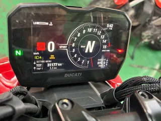 Ducati Street Fighter V4S из Японии, фото 3