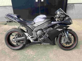 Yamaha YZF-R1 из Японии, фото 1