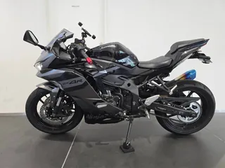 Kawasaki ZX-4R SE из Японии, фото 3
