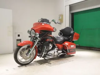 Harley-Davidson FLHTCUSE1800CVO из Японии, фото 4