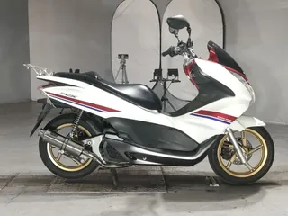 Honda PCX JF28 из Японии, фото 1