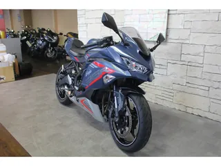 Kawasaki Ninja ZX-25R из Японии, фото 3