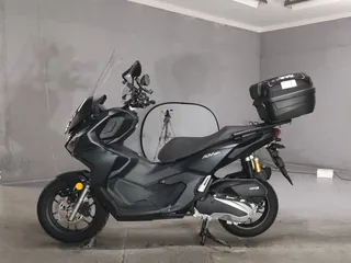 Honda ADV160 из Японии, фото 2