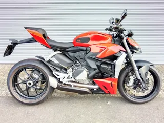 Ducati Street Fighter V2 из Японии, фото 1