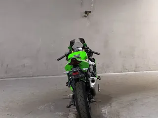 Kawasaki ZX-4R SE из Японии, фото 4