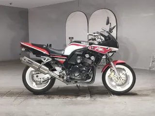 Yamaha FZ400 из Японии, фото 1