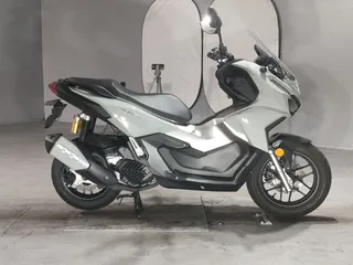 Honda ADV160 из Японии, фото 1