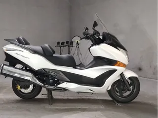 Honda Silverwing400Gt из Японии, фото 1