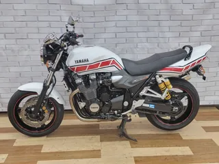 Yamaha XJR1300 из Японии, фото 2