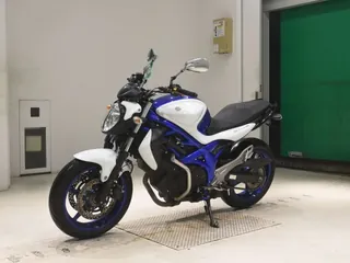 Suzuki Gladius 400 ABS из Японии, фото 4