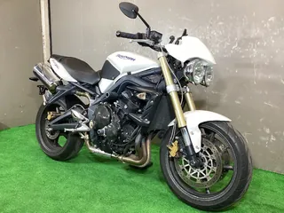 Triumph Street Triple из Японии, фото 1