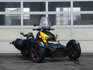 BRP Can-Am Spyder из Японии, фото 1