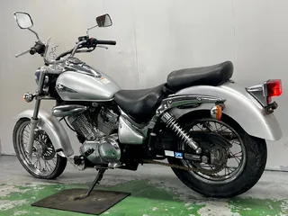 Suzuki Intruder LC 250 из Японии, фото 8