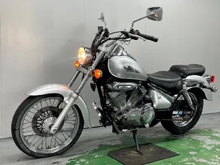 Suzuki Intruder LC 250 из Японии, фото 7