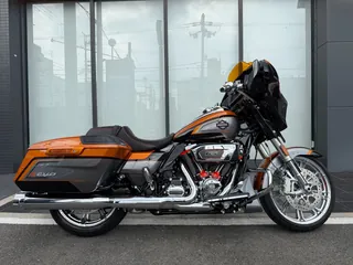 Harley-Davidson FLHXSE CVO из Японии, фото 1