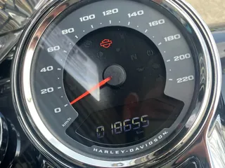 Harley-Davidson FLFBS из Японии, фото 3