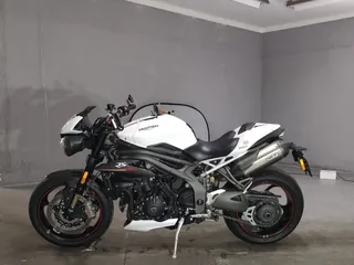Triumph Speed Triple RS из Японии, фото 2