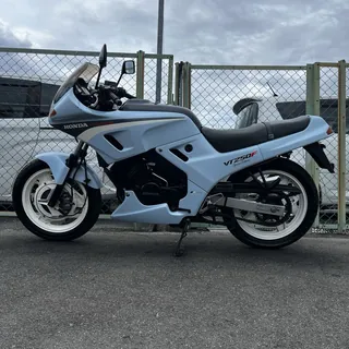 Honda VT250F из Японии, фото 7