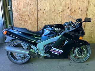 Kawasaki ZZ-R1100 из Японии, фото 1