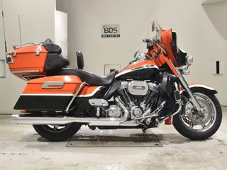 Harley-Davidson FLHTCUSE1800CVO из Японии, фото 1