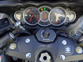 Suzuki GSX1300R из Японии, фото 6