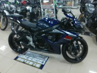 Suzuki GSX-R750 из Японии, фото 1