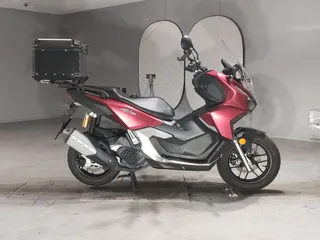 Honda ADV160 из Японии, фото 1