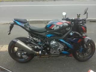 BMW M1000R из Японии, фото 1