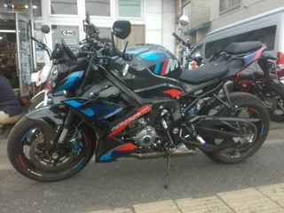 BMW M1000R из Японии, фото 2