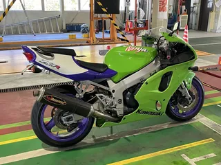 Kawasaki ZX-7R из Японии, фото 1
