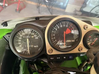 Kawasaki ZX-7R из Японии, фото 5