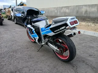 Suzuki GSX-R400R из Японии, фото 5