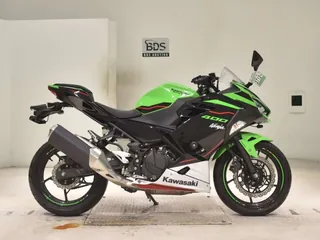 Kawasaki Ninja 400 из Японии, фото 1