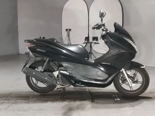 Honda PCX JF28 из Японии, фото 1