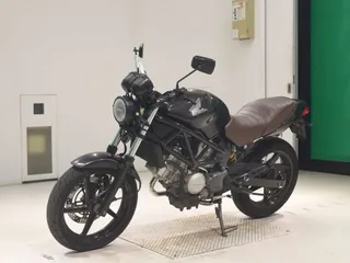 Honda VTR250 MC33 из Японии, фото 4